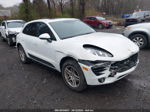 2018 Porsche Macan   White vin: WP1AA2A55JLB01931