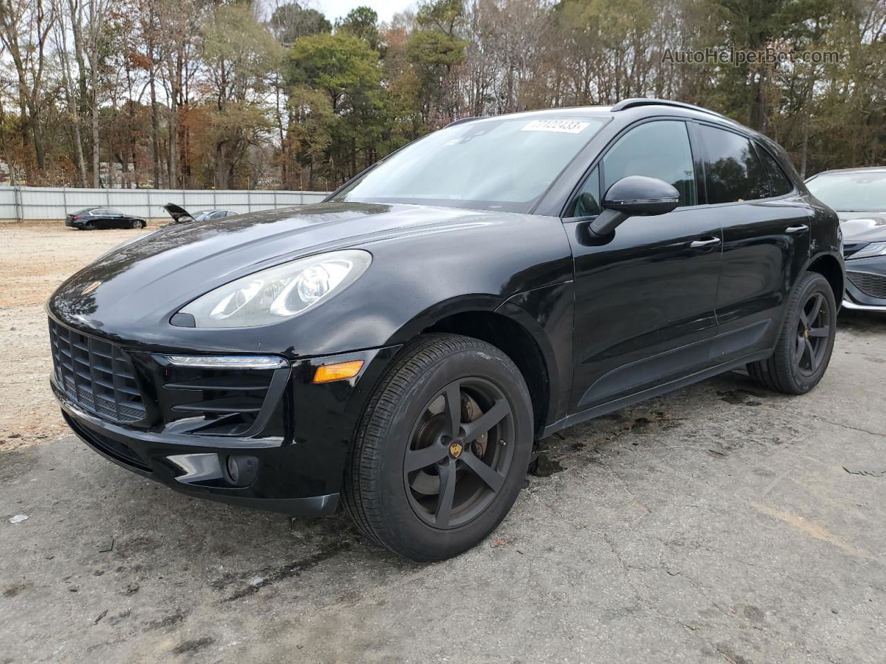 2018 Porsche Macan  Black vin: WP1AA2A55JLB10175