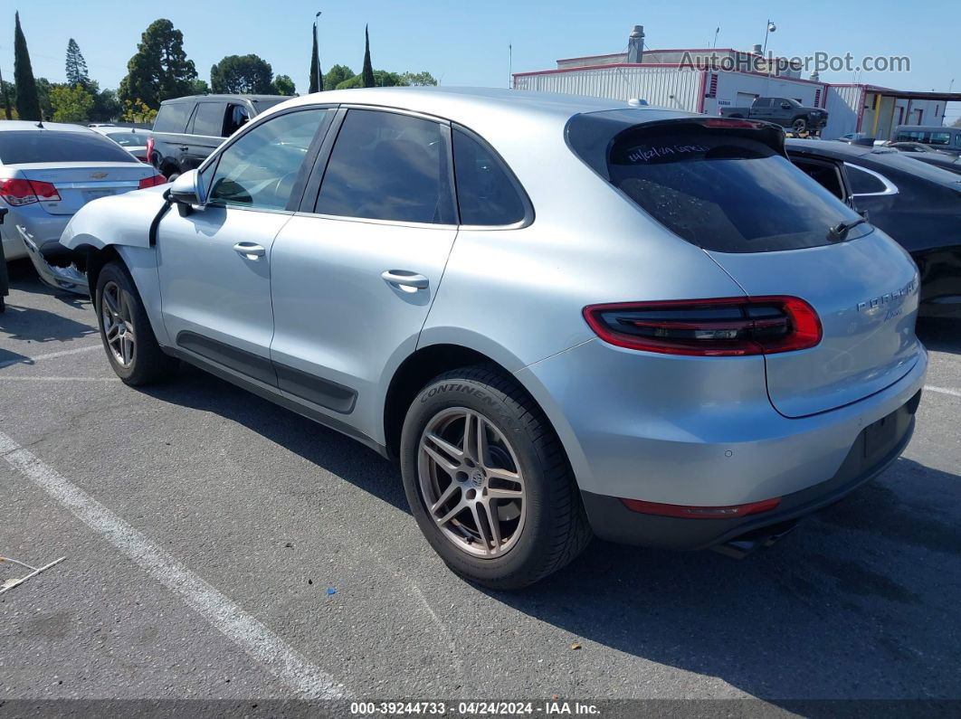 2018 Porsche Macan   Gray vin: WP1AA2A56JLB01162