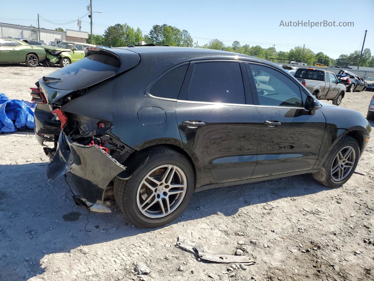 2018 Porsche Macan  Черный vin: WP1AA2A56JLB03929