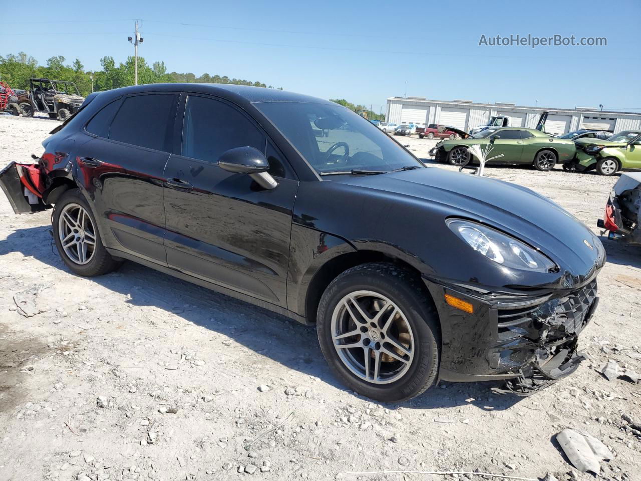 2018 Porsche Macan  Черный vin: WP1AA2A56JLB03929