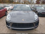 2018 Porsche Macan   Gray vin: WP1AA2A56JLB08855