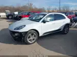 2018 Porsche Macan   White vin: WP1AA2A56JLB09438