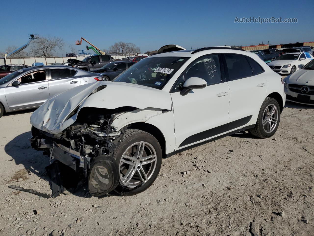 2018 Porsche Macan  Белый vin: WP1AA2A56JLB17183