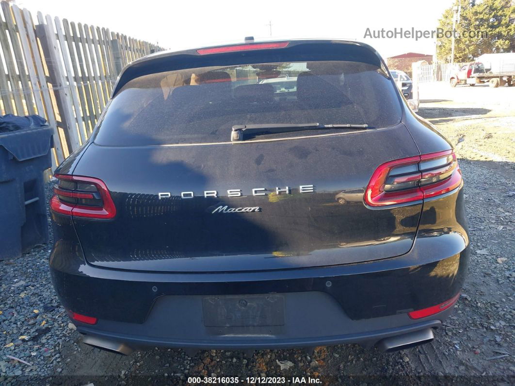 2018 Porsche Macan   Black vin: WP1AA2A56JLB17913