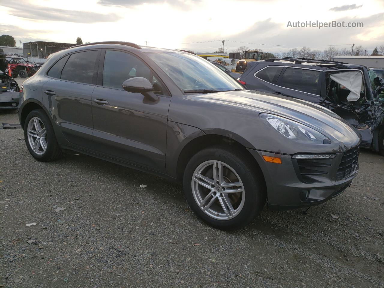 2018 Porsche Macan  Серый vin: WP1AA2A56JLB23260