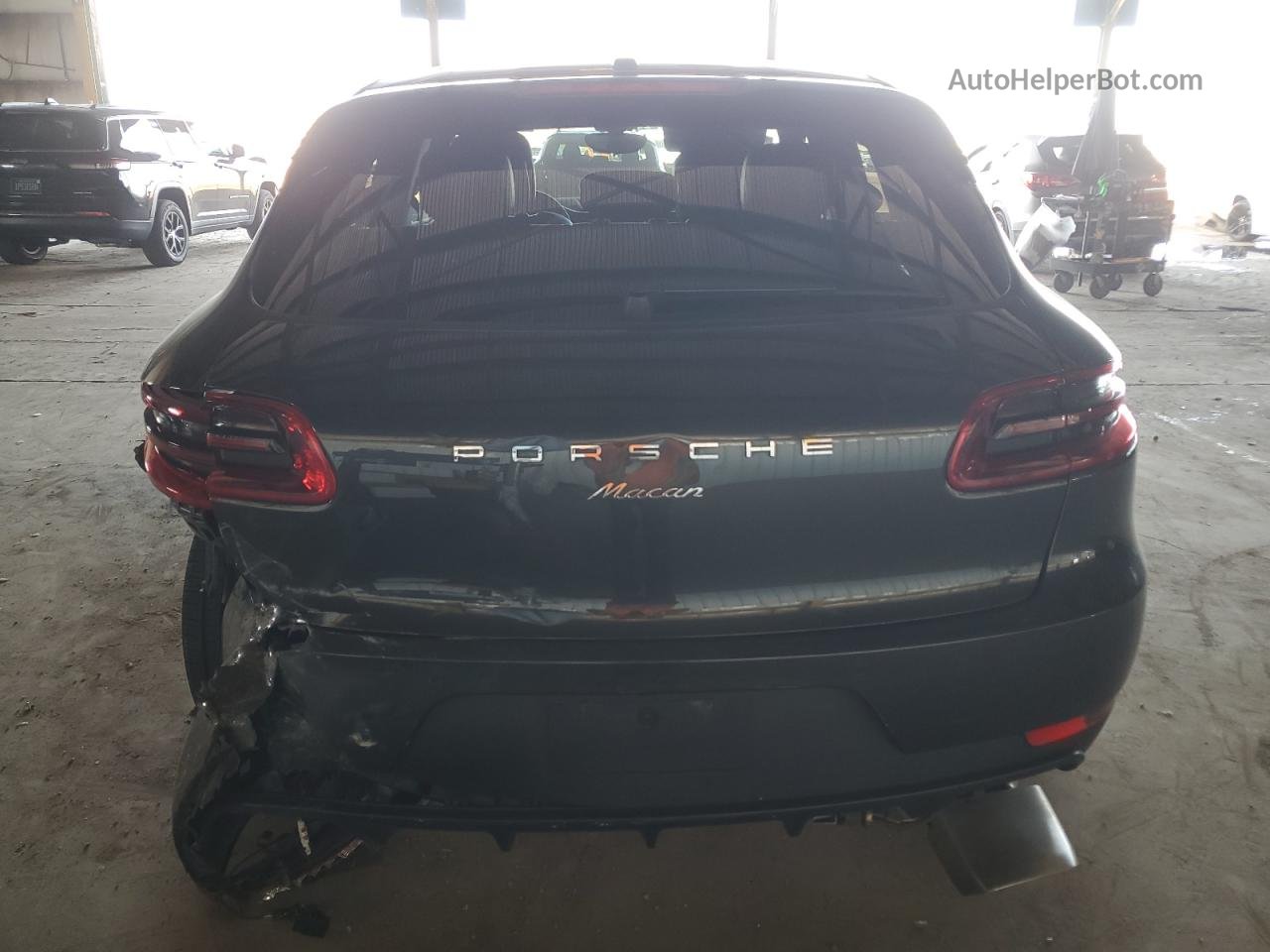 2017 Porsche Macan  Charcoal vin: WP1AA2A57HLB82098