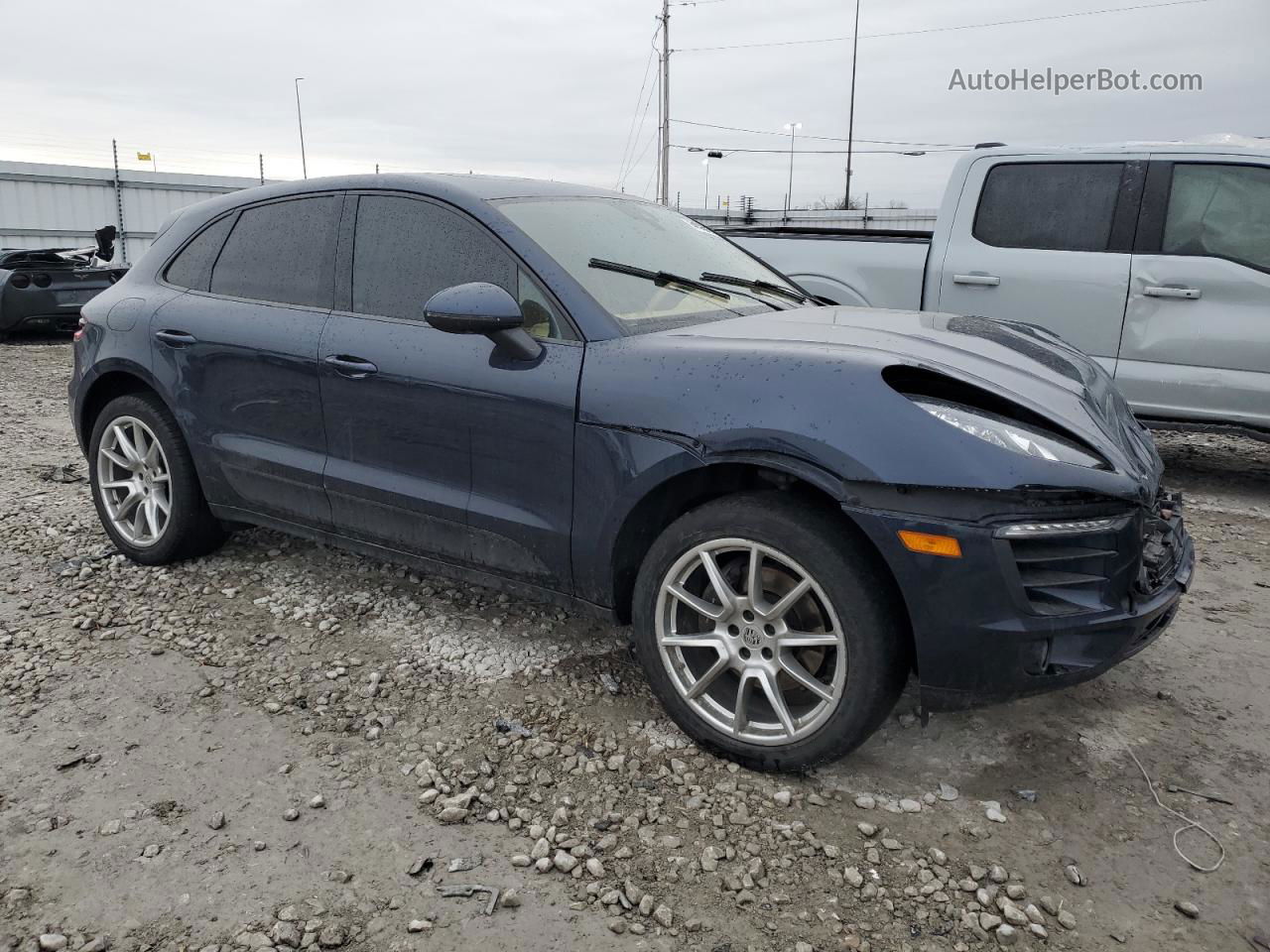 2017 Porsche Macan  Синий vin: WP1AA2A58HLB80084