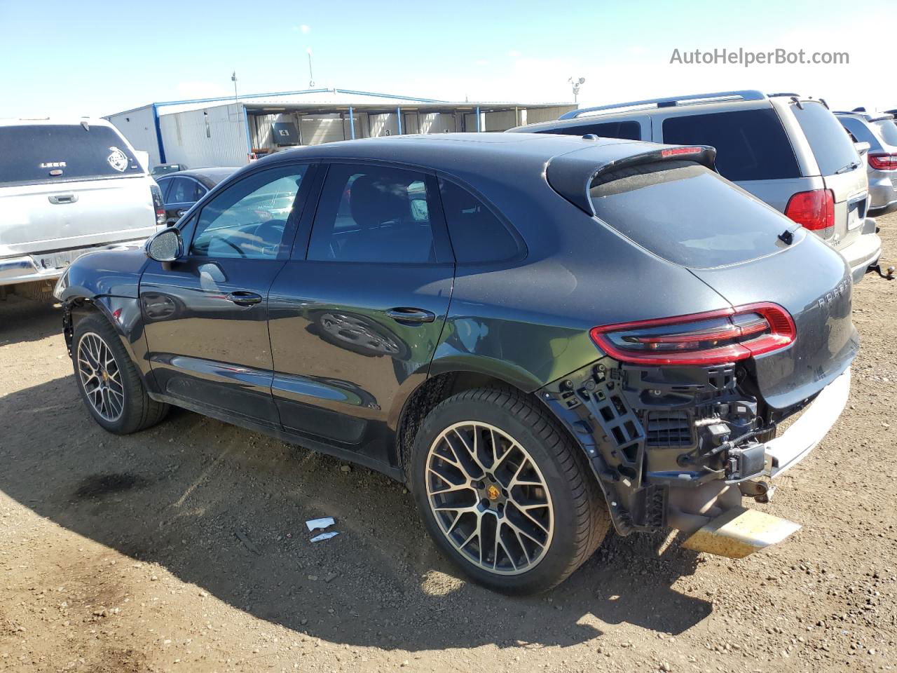 2017 Porsche Macan  Charcoal vin: WP1AA2A59HLB08214