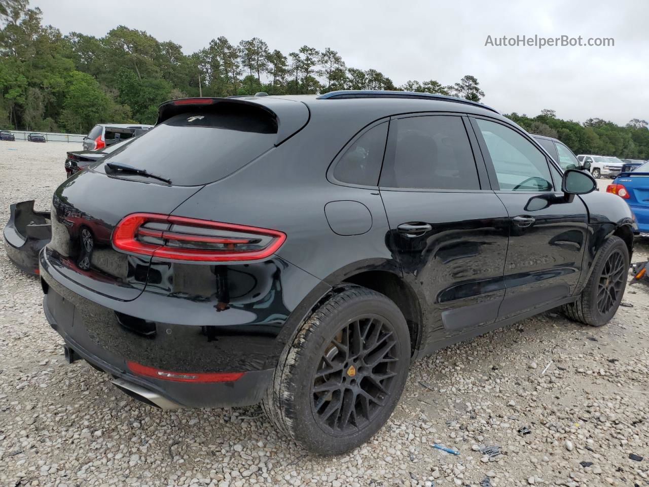 2018 Porsche Macan  Черный vin: WP1AA2A59JLB08073