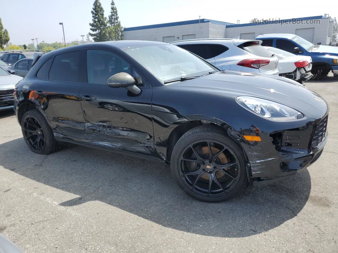 2018 Porsche Macan Black vin: WP1AA2A59JLB24449