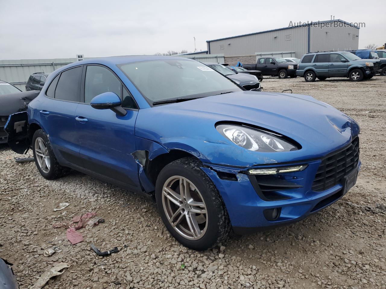 2017 Porsche Macan  Blue vin: WP1AA2A5XHLB05967