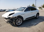 2017 Porsche Macan  White vin: WP1AA2A5XHLB82693