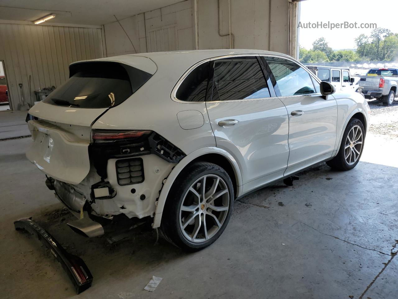 Porsche Cayenne 2019 White