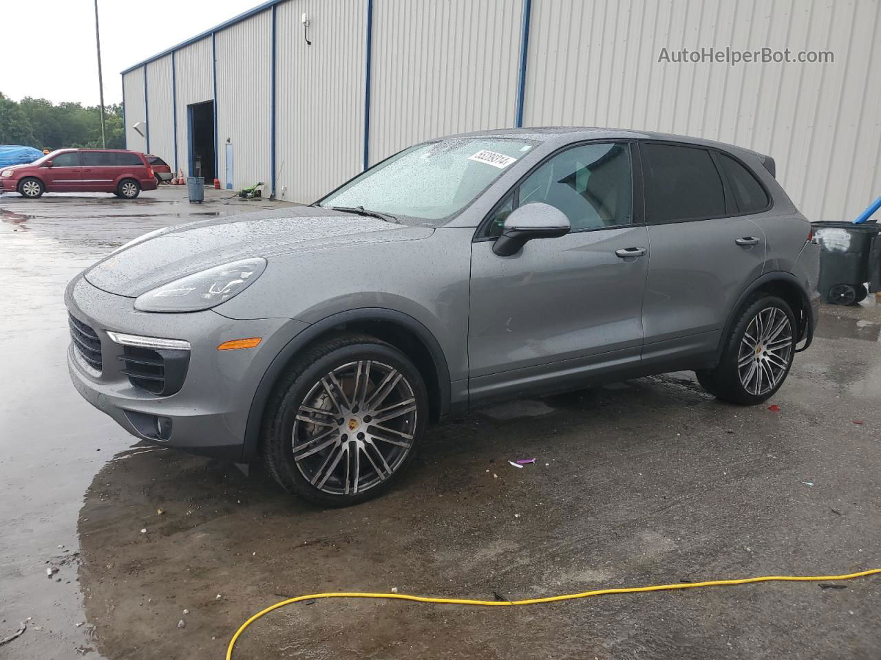 2018 Porsche Cayenne S Серый vin: WP1AB2A24JLA61084