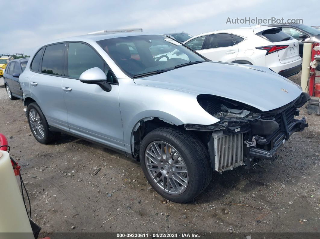 2018 Porsche Cayenne S Silver vin: WP1AB2A25JLA60784