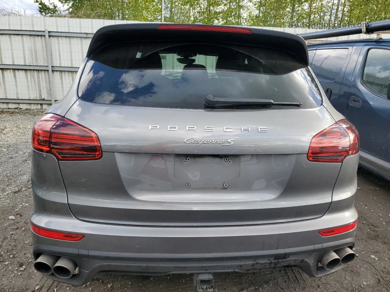 2018 Porsche Cayenne S Gray vin: WP1AB2A28JLA60262