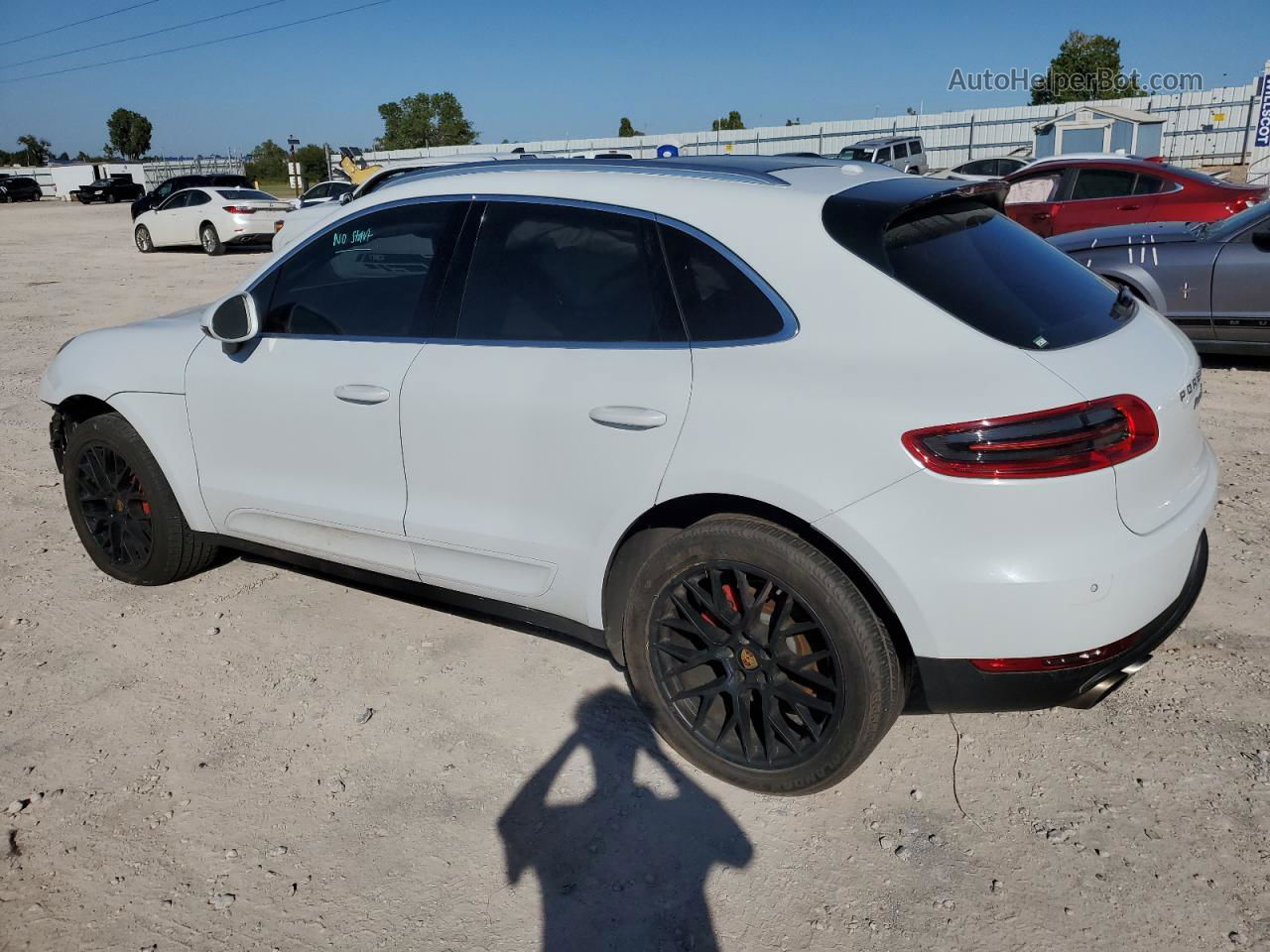 2017 Porsche Macan S White vin: WP1AB2A50HLB18157