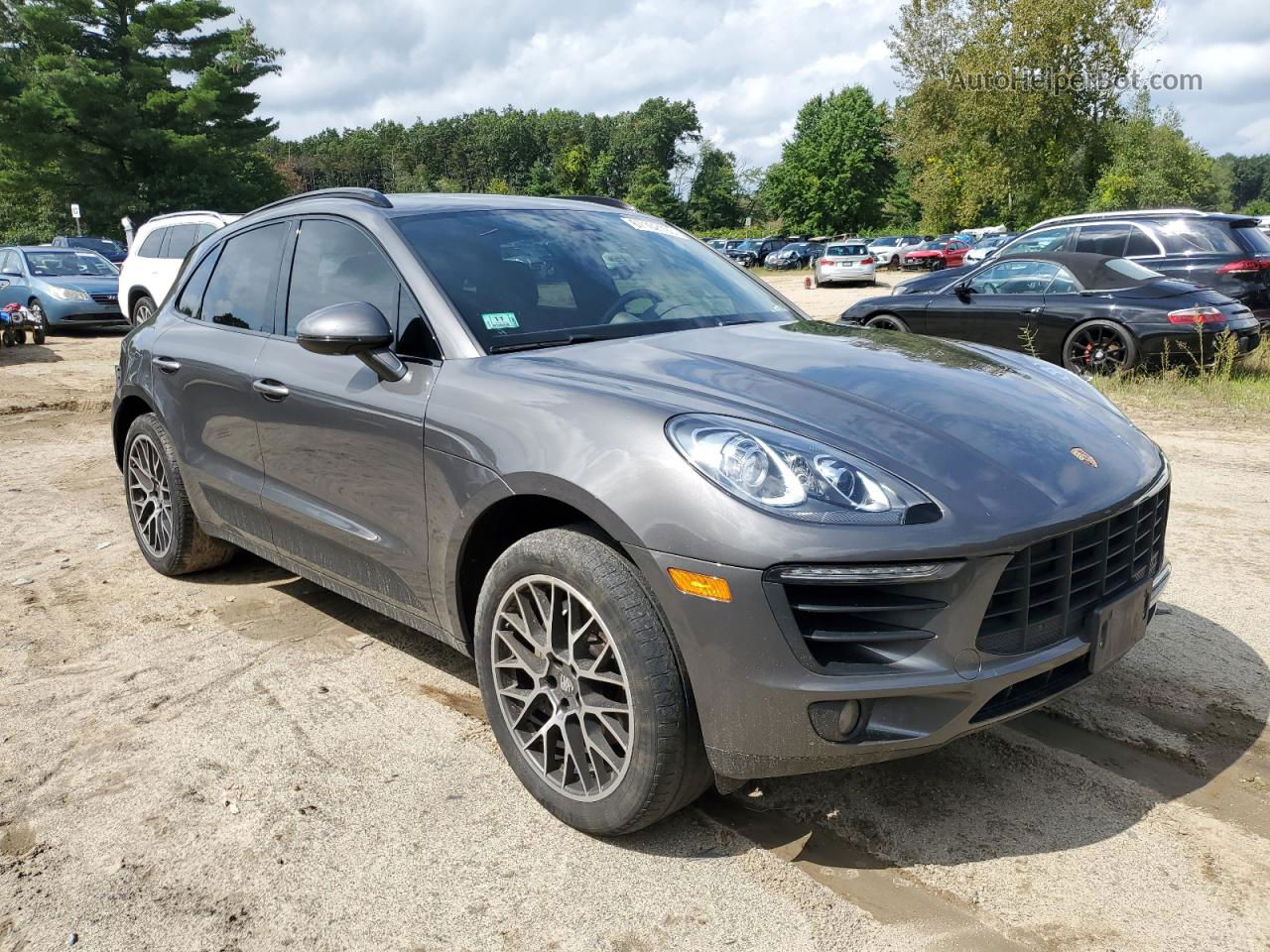 2017 Porsche Macan S Gray vin: WP1AB2A50HLB18739