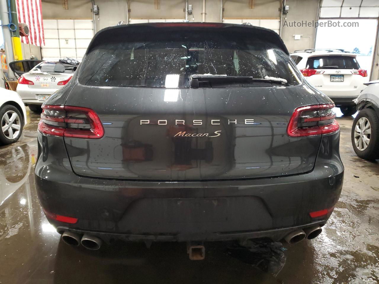 2018 Porsche Macan S Gray vin: WP1AB2A51JLB33403