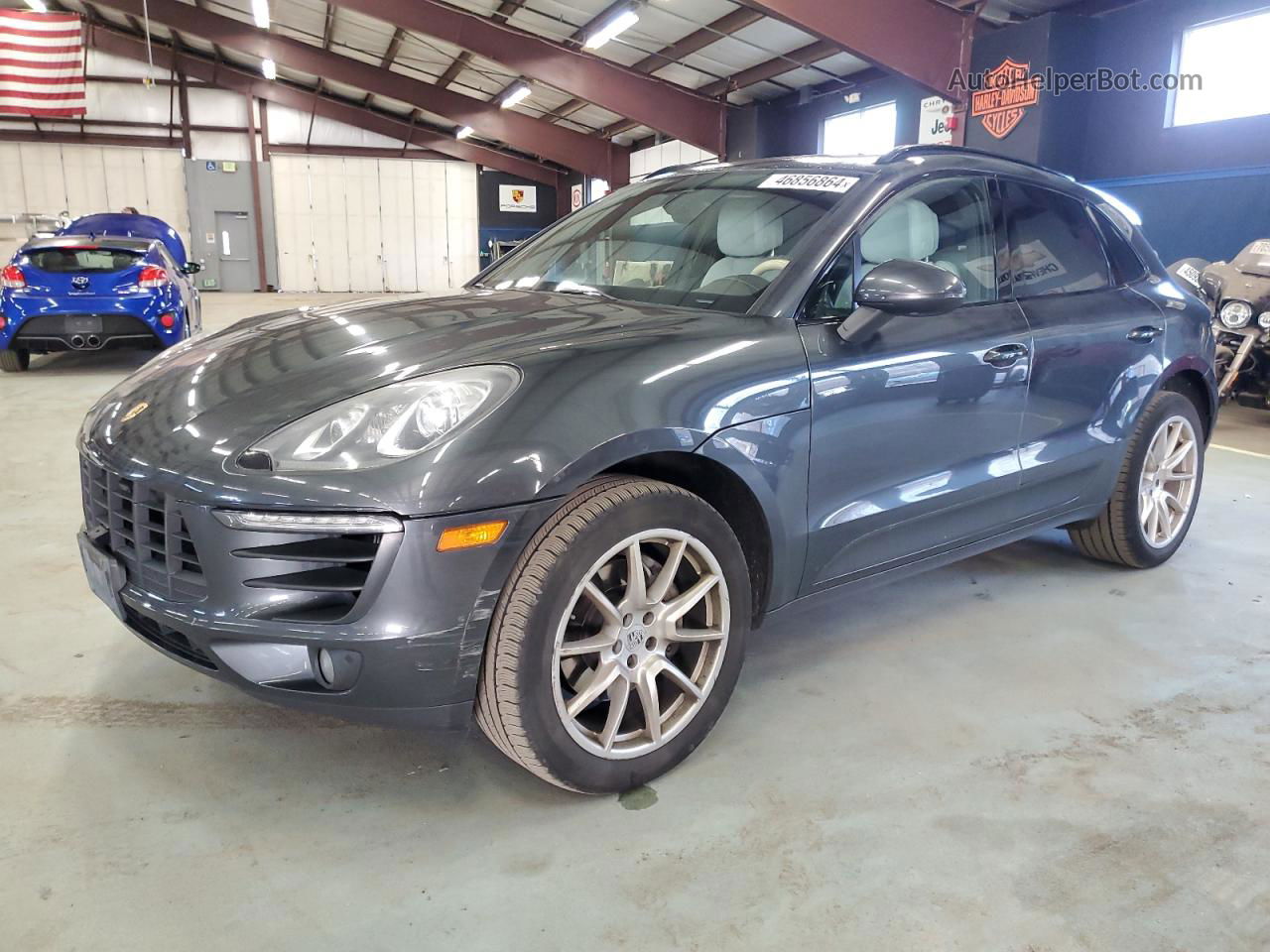 2017 Porsche Macan S Gray vin: WP1AB2A52HLB12988