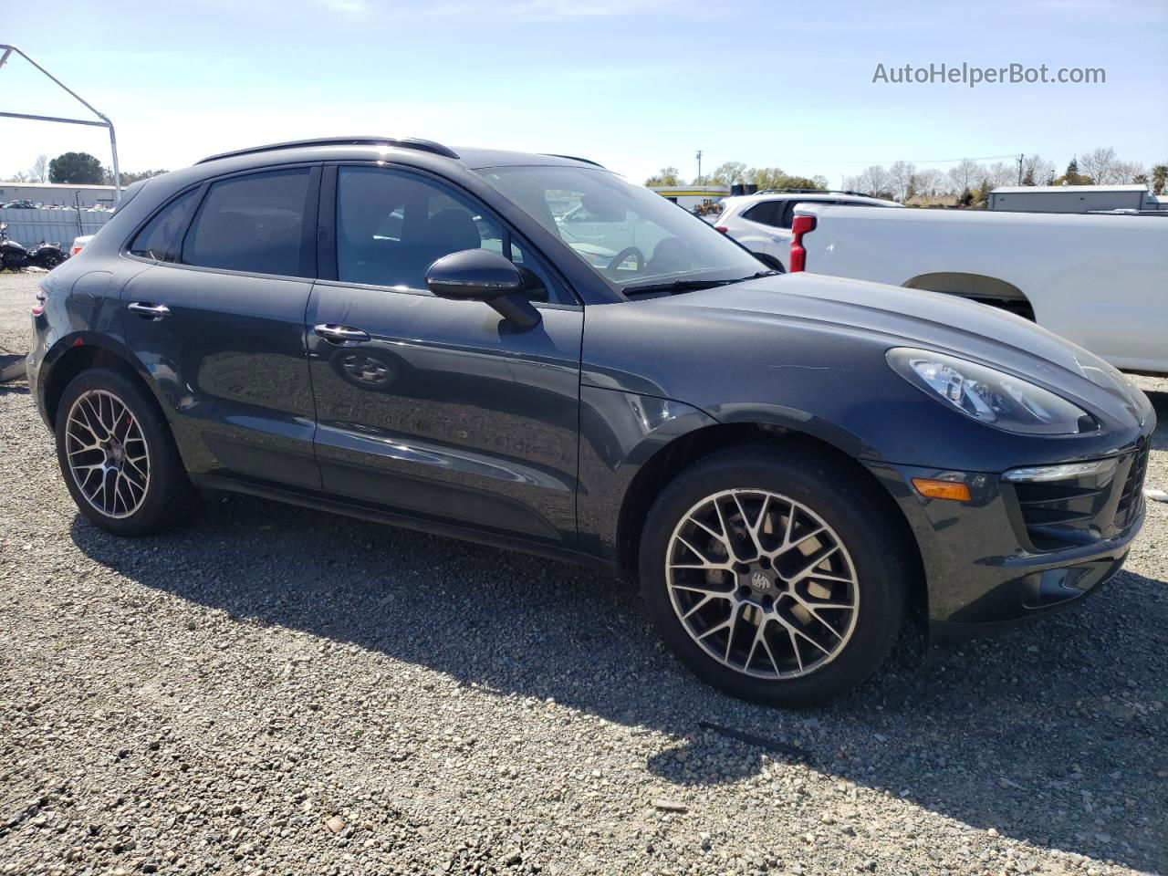 2017 Porsche Macan S Black vin: WP1AB2A53HLB11722