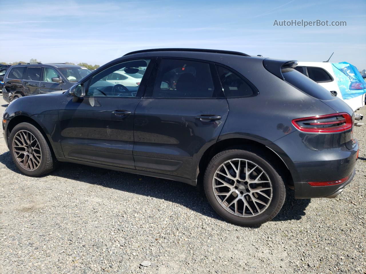 2017 Porsche Macan S Black vin: WP1AB2A53HLB11722