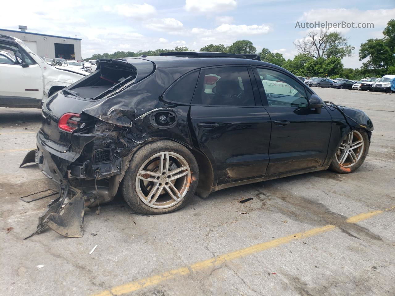 2017 Porsche Macan S Black vin: WP1AB2A53HLB20369