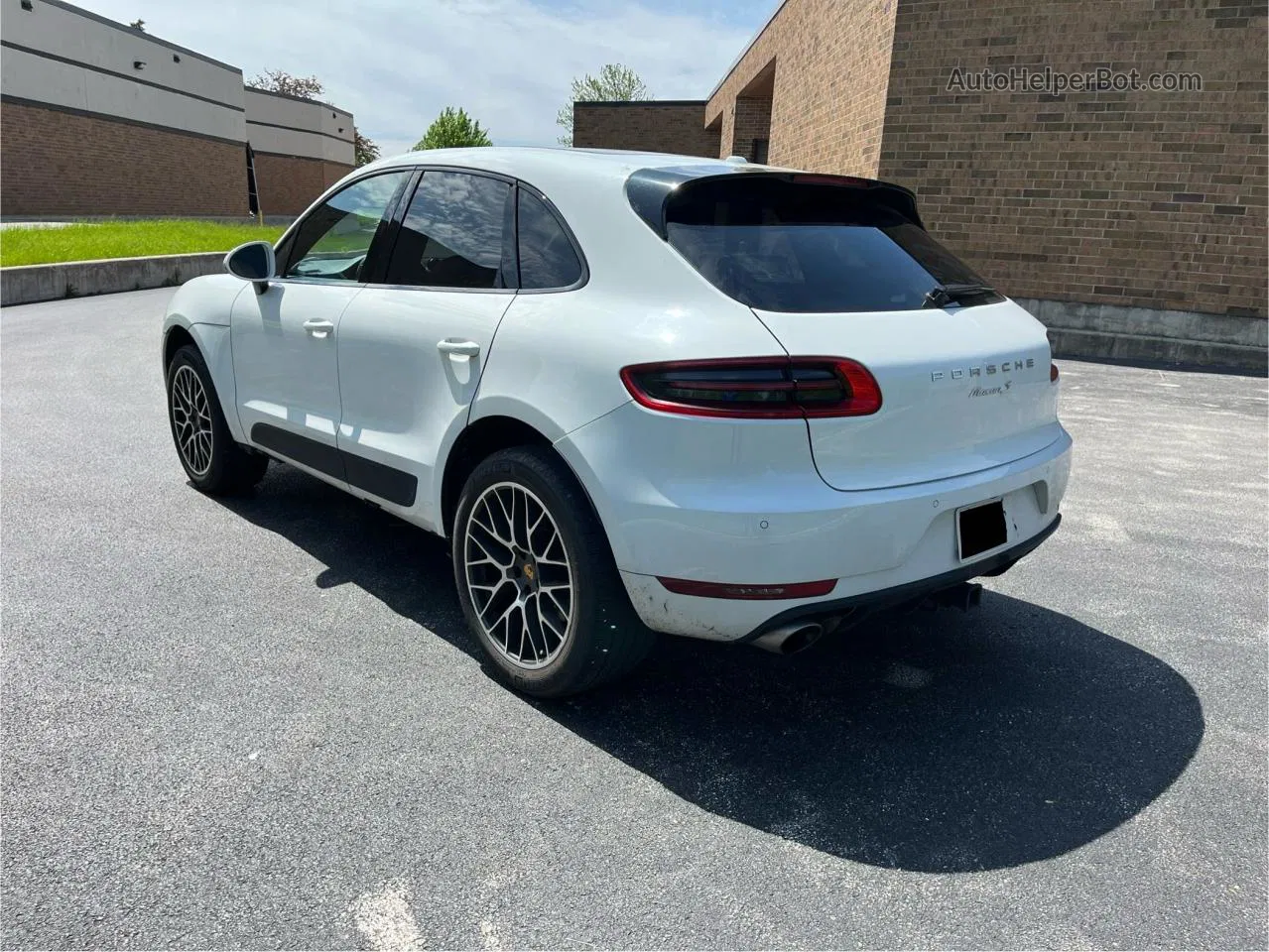 2018 Porsche Macan S White vin: WP1AB2A53JLB30292