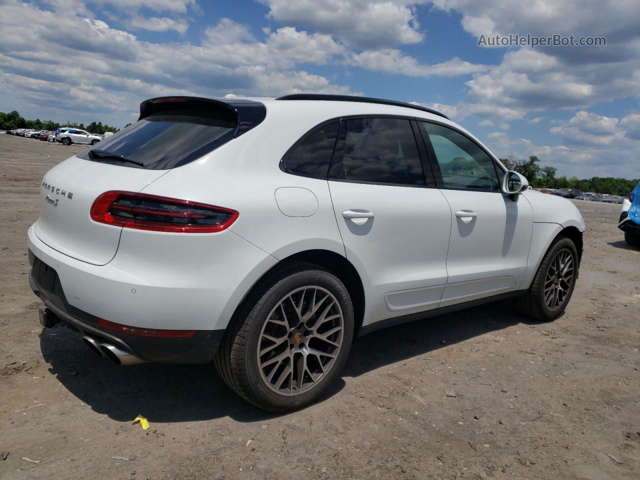 2018 Porsche Macan S White vin: WP1AB2A53JLB35802