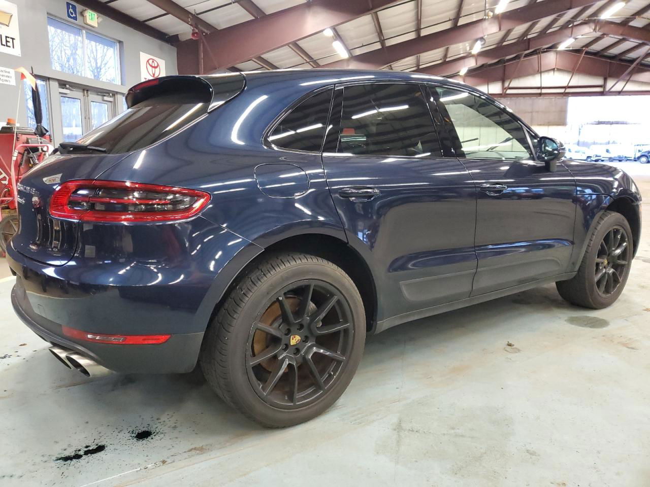 2017 Porsche Macan S Blue vin: WP1AB2A54HLB11874