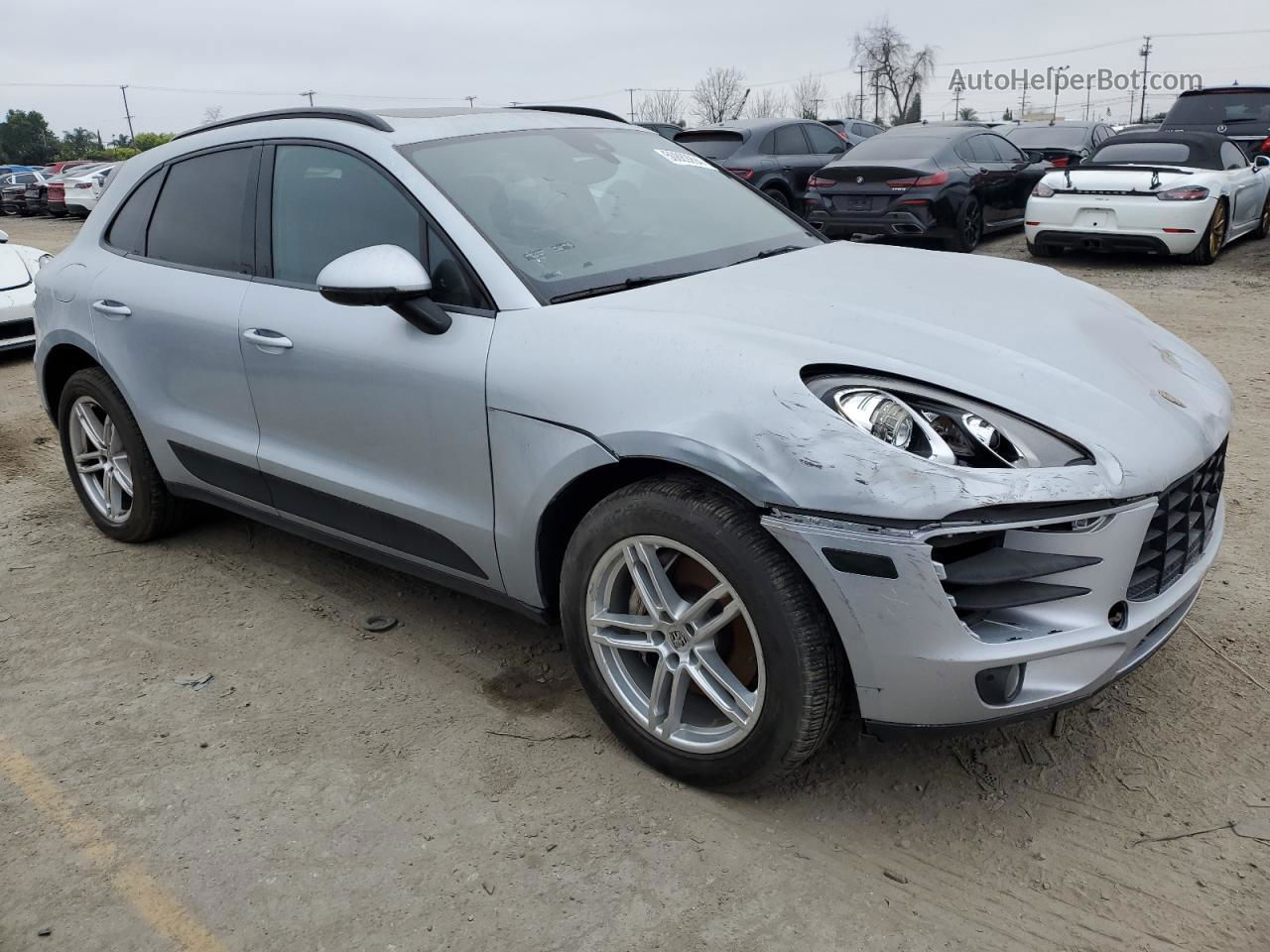 2017 Porsche Macan S Серебряный vin: WP1AB2A54HLB16038