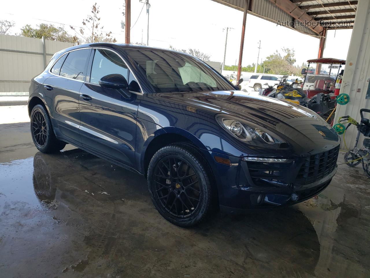 2017 Porsche Macan S Blue vin: WP1AB2A54HLB20381