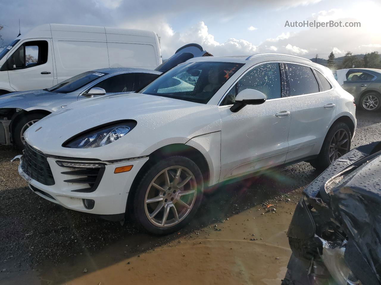 2017 Porsche Macan S Белый vin: WP1AB2A55HLB16792