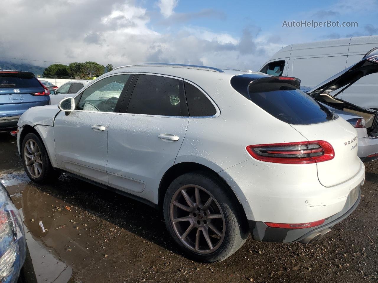 2017 Porsche Macan S White vin: WP1AB2A55HLB16792