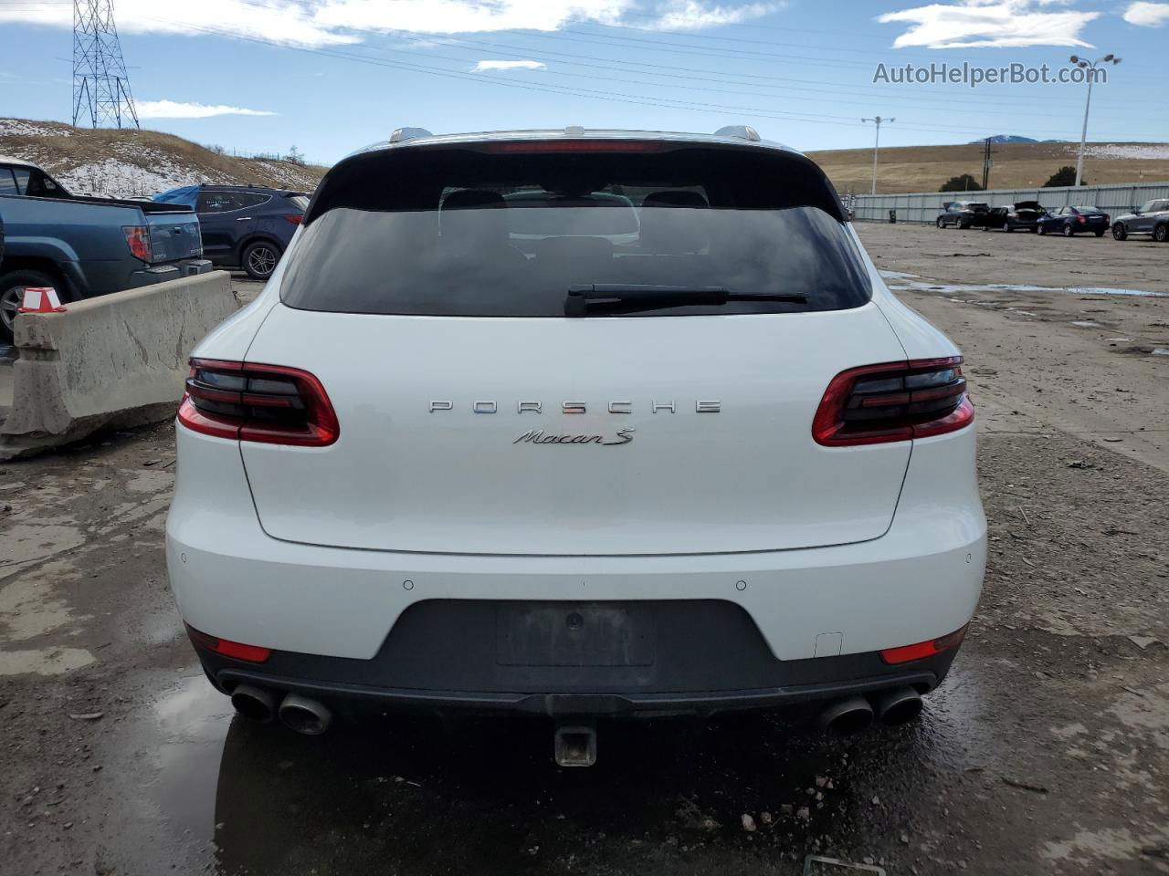 2017 Porsche Macan S Белый vin: WP1AB2A56HLB10130