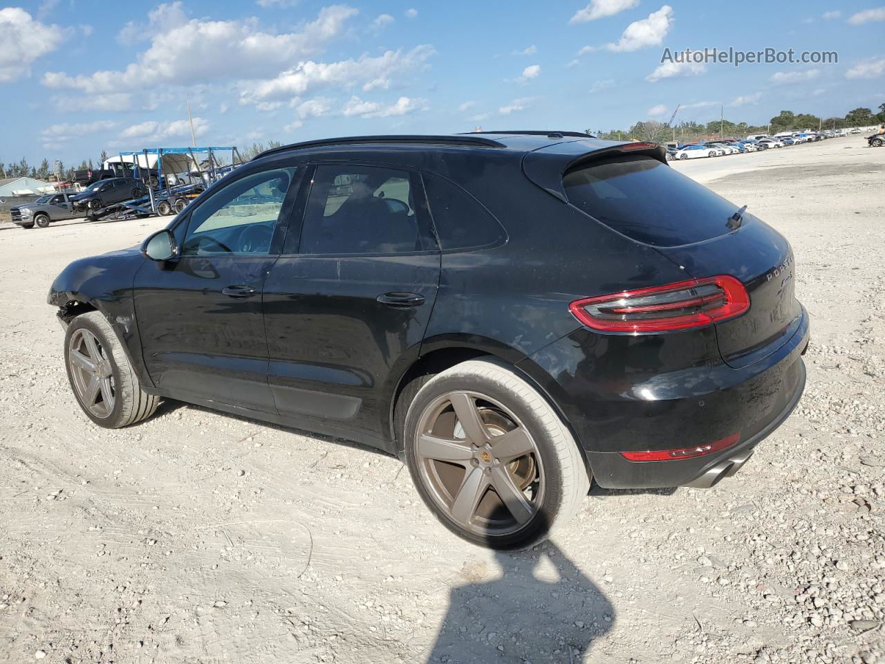 2018 Porsche Macan S Black vin: WP1AB2A59JLB30054