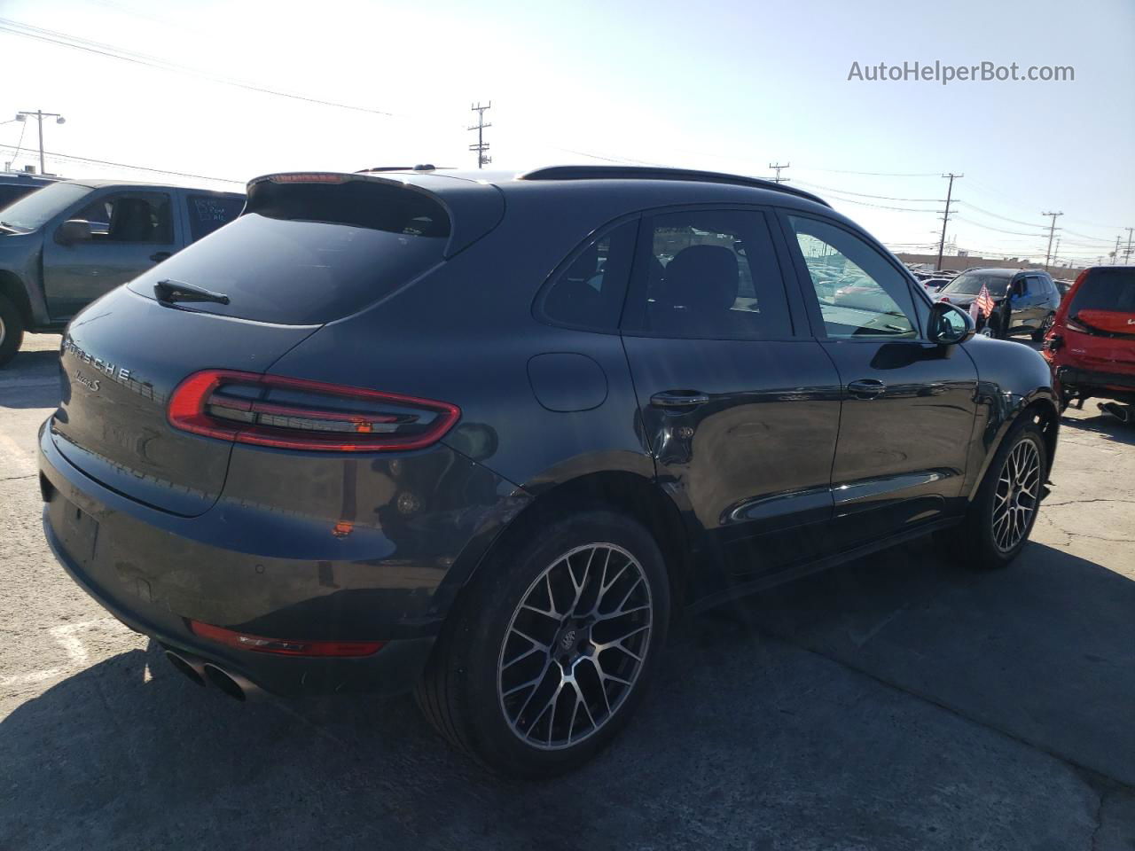 2018 Porsche Macan S Gray vin: WP1AB2A59JLB33780