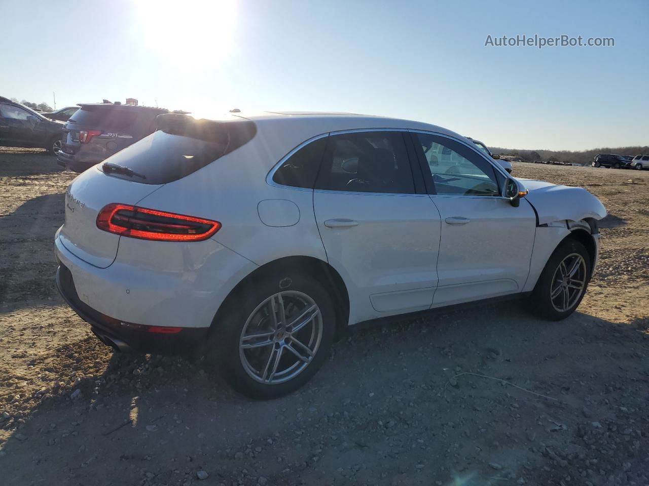 2017 Porsche Macan S White vin: WP1AB2A5XHLB15735