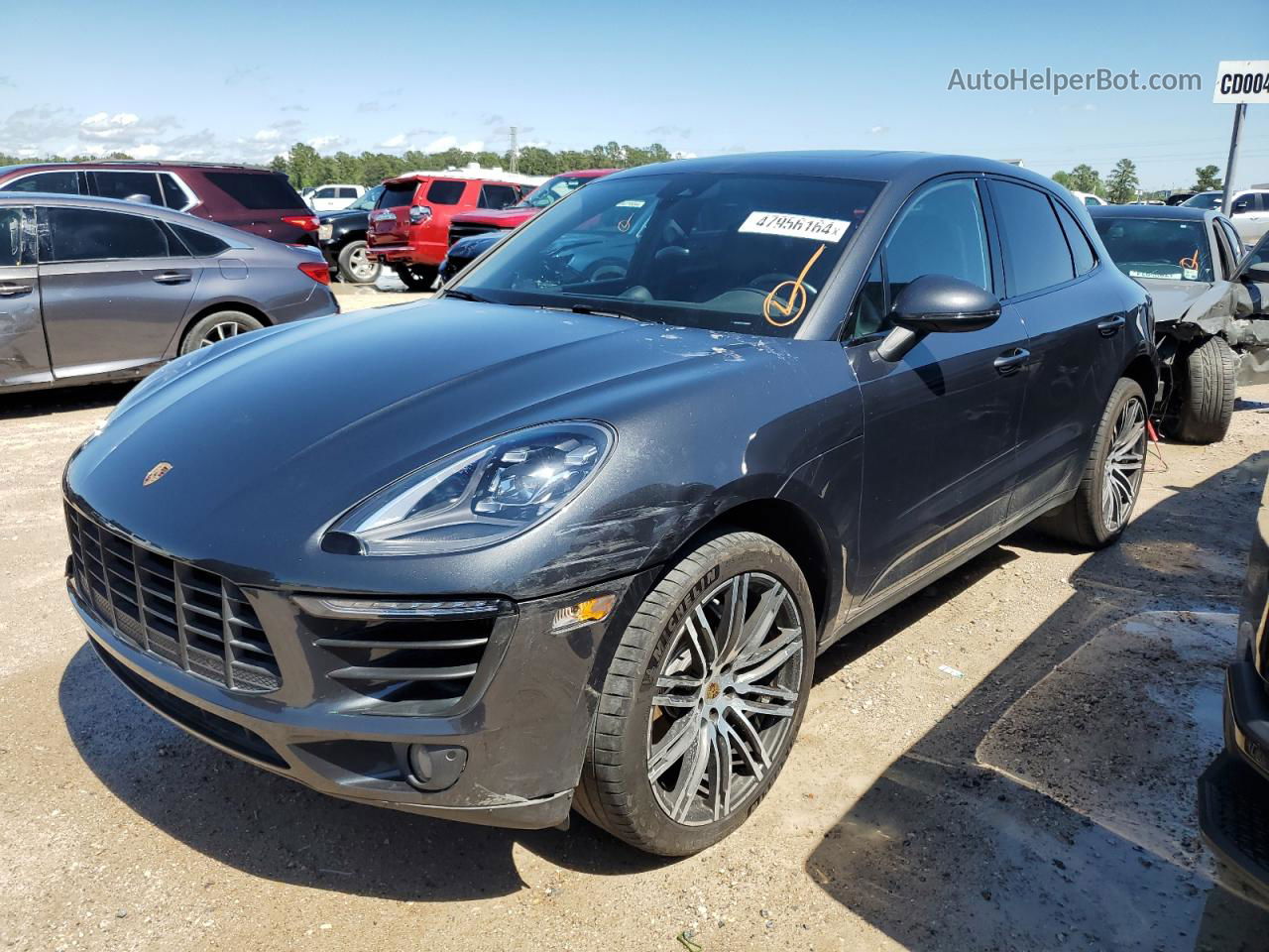 2018 Porsche Macan S Black vin: WP1AB2A5XJLB39992