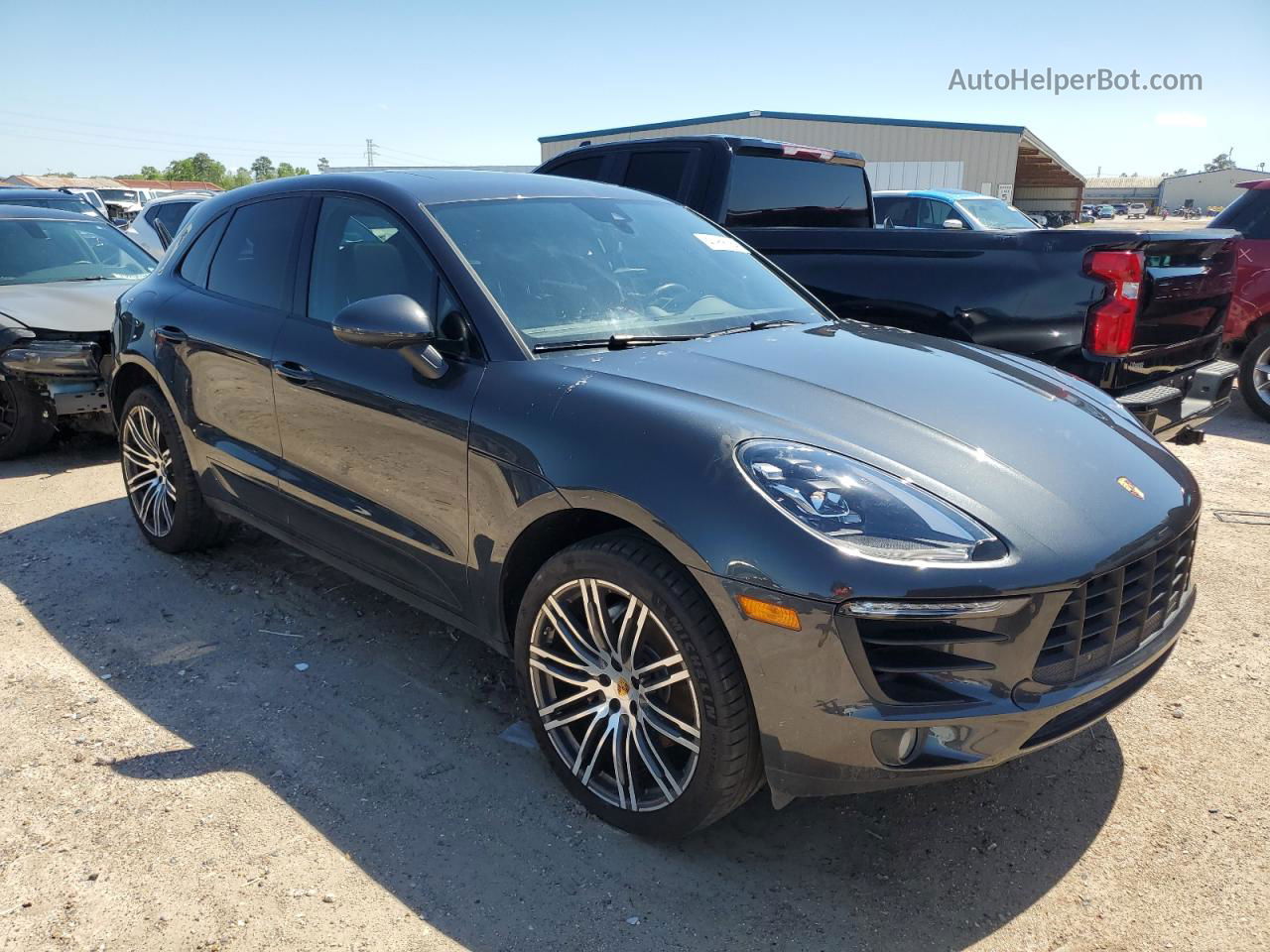 2018 Porsche Macan S Black vin: WP1AB2A5XJLB39992