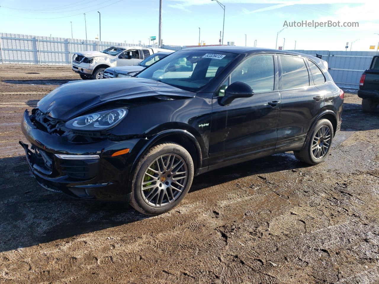 2018 Porsche Cayenne Se Hybrid Platinum Black vin: WP1AE2A23JLA70088