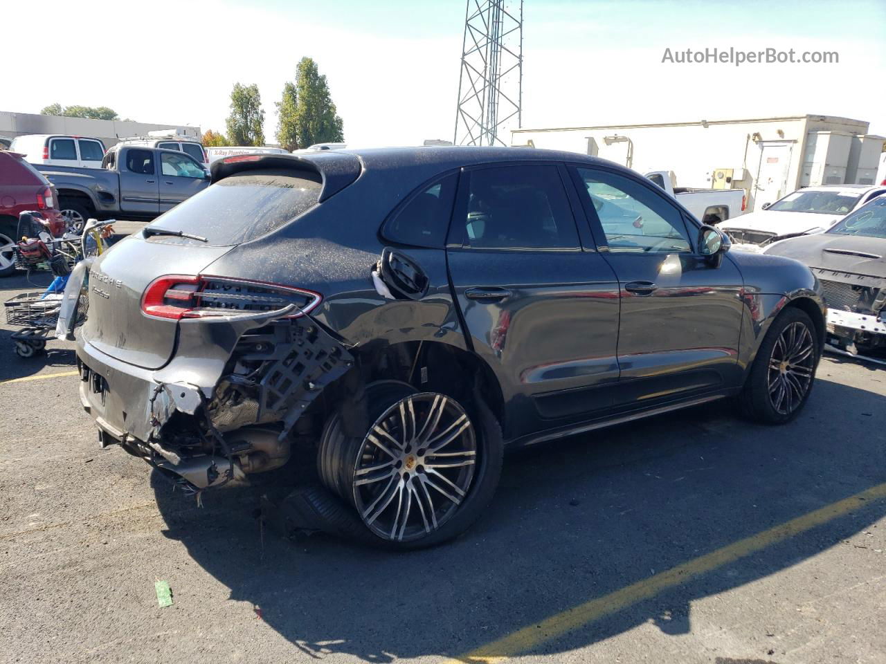 2017 Porsche Macan Turbo Black vin: WP1AF2A51HLB61720