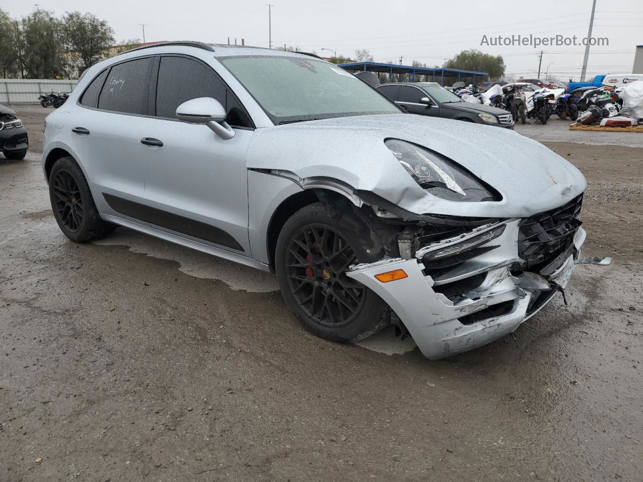 2017 Porsche Macan Gts Silver vin: WP1AG2A56HLB56610