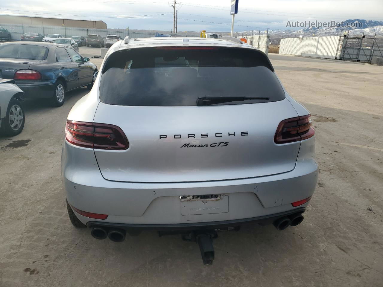 2017 Porsche Macan Gts Silver vin: WP1AG2A58HLB52316