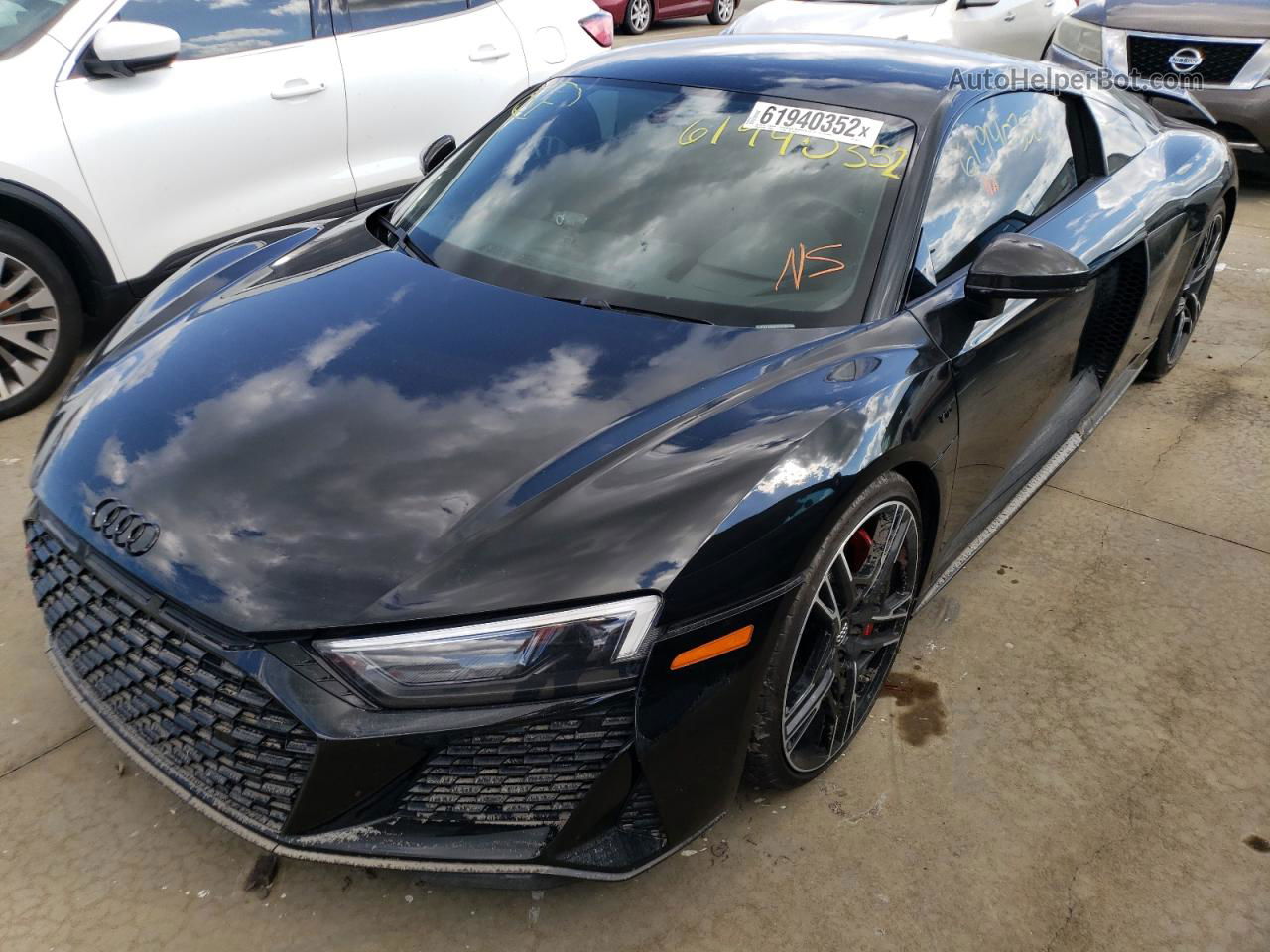 Price & History 2020 Audi R8 5.2l 10 vin: WUAKBAFX0L7900375 | AutoHelperBot