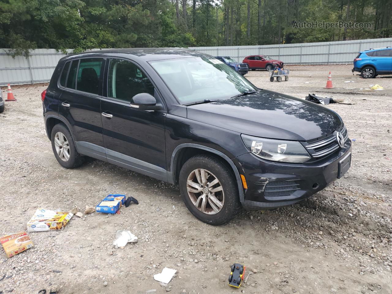 2013 Volkswagen Tiguan S Черный vin: WVGAV3AX0DW562546