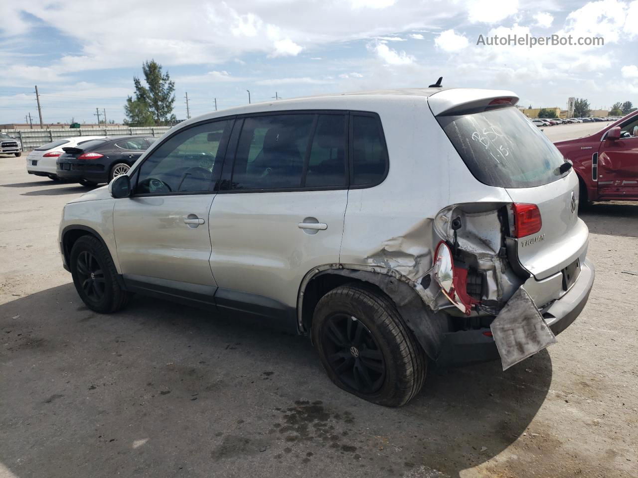 2013 Volkswagen Tiguan S Silver vin: WVGAV3AX2DW574469