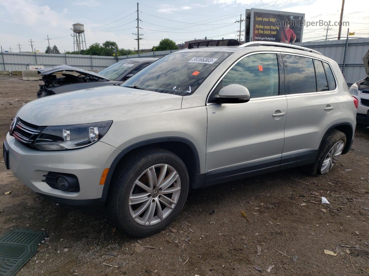 2013 Volkswagen Tiguan S Silver vin: WVGAV3AX2DW610564