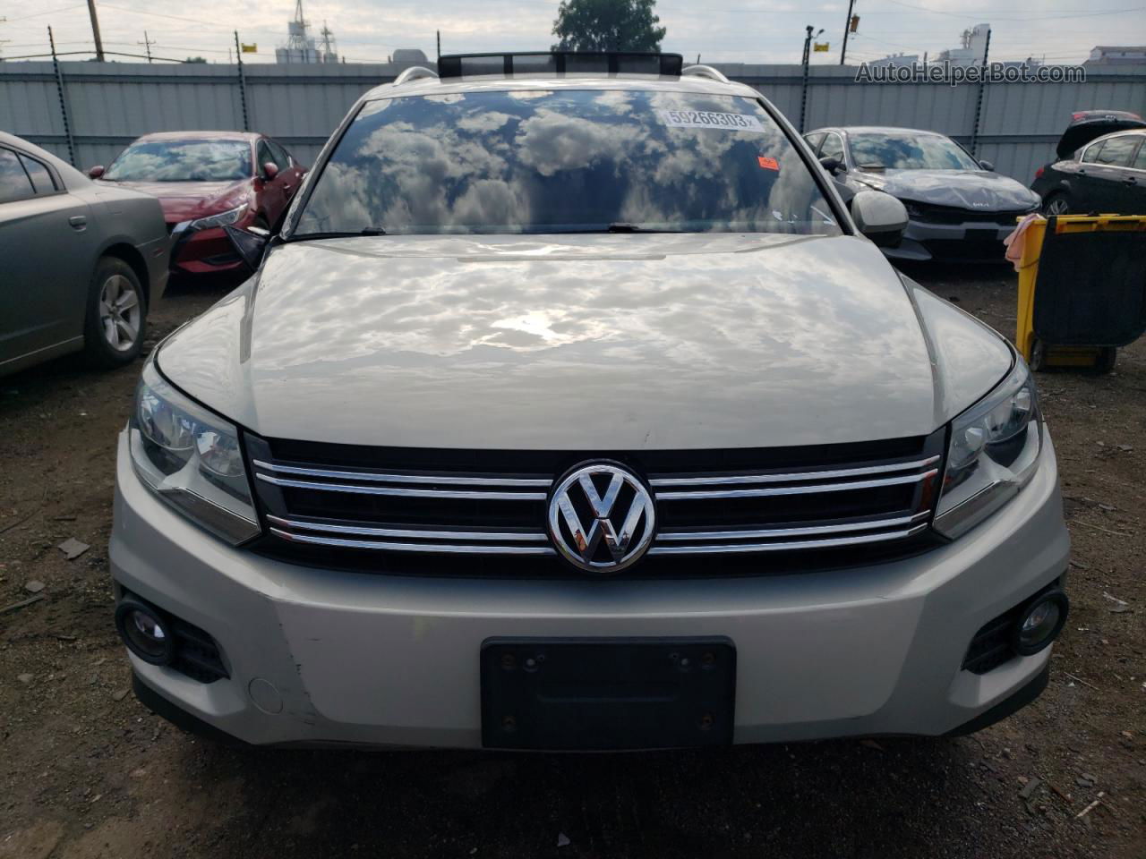 2013 Volkswagen Tiguan S Silver vin: WVGAV3AX2DW610564